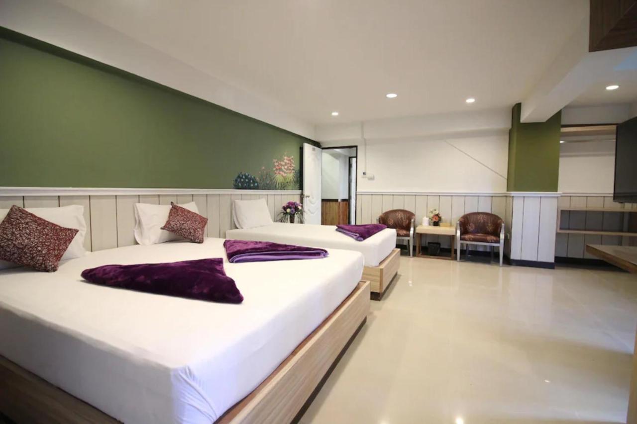 Kaya Place Bangkok Exterior foto